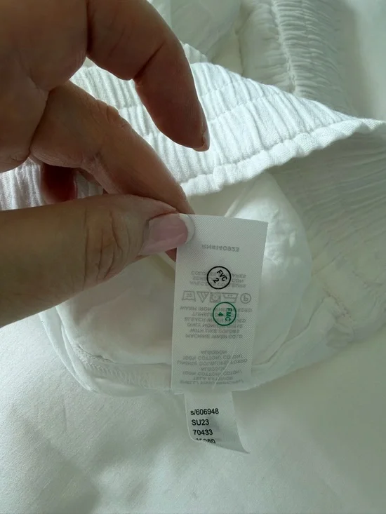 NWT Loft Outlet white lined shorts. XL. Gauze styling. Lightweight. Brand new! - Picture 10 of 12